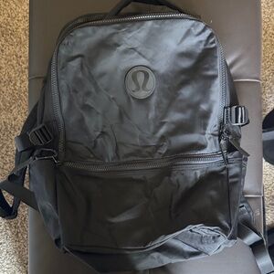 lululemon athletica Black Men's Everyday Backpack